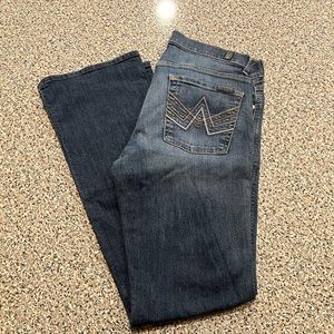 Men’s. Size 32. 7 for all mankind jeans